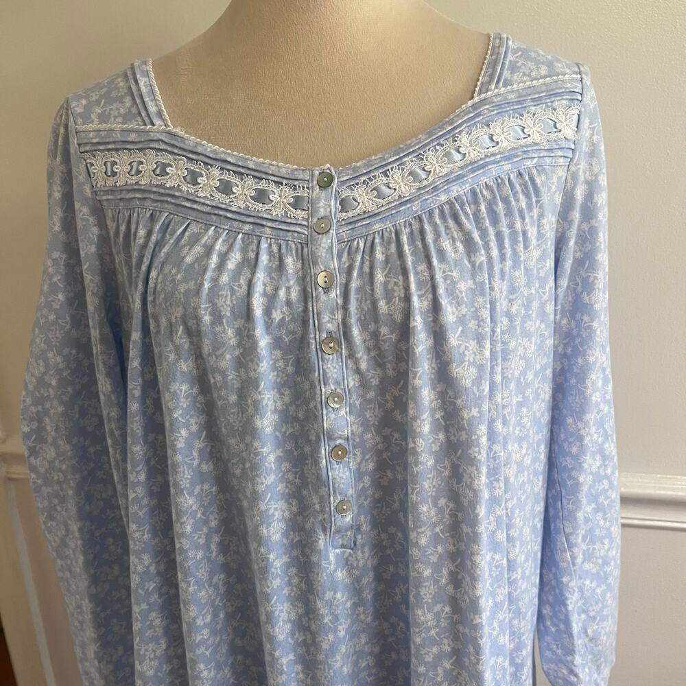 Eileen West Blue Floral Cotton Flannel Lace Nightgown Size M